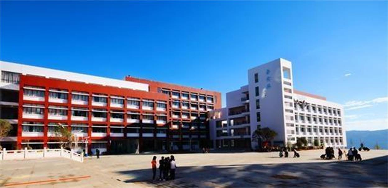 超图地信与云南国土资源职业学院签订校企合作协议