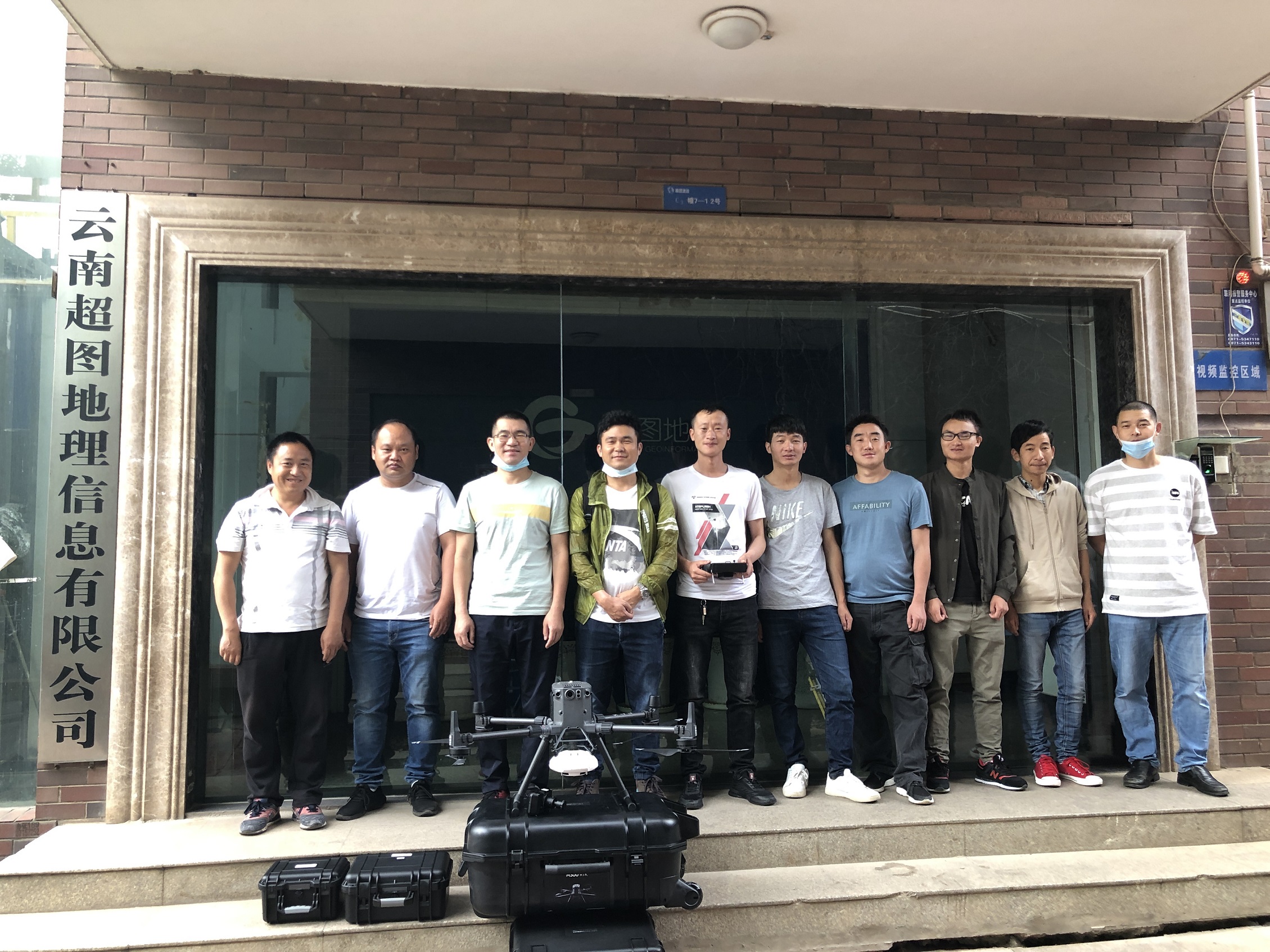 公司新购置的航测利器：大疆经纬M300RTK+睿铂五镜头DG3 PSDK+睿铂M6 pros6100万单镜头投入使用
